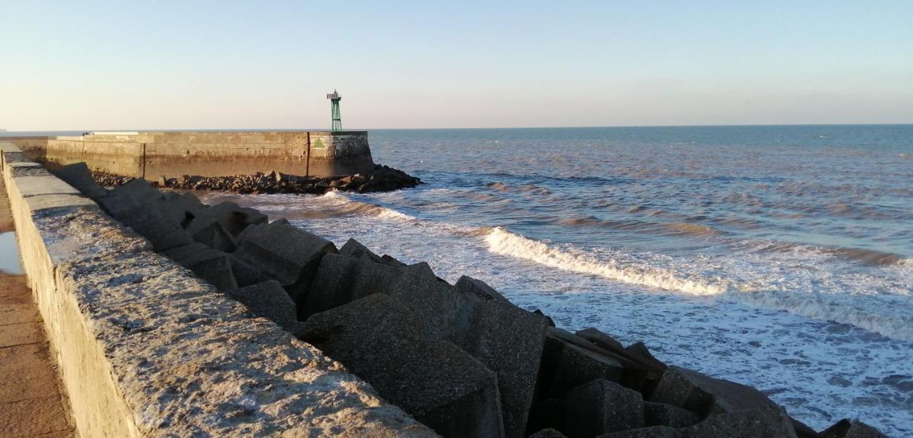 L'Escale Portaise Port-en-Bessin-Huppain Exterior foto